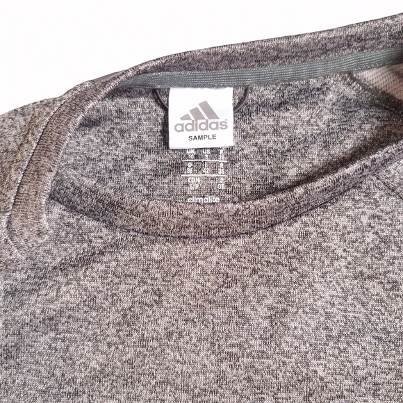 Adidas Climate Sample Heathered Gray Short Sleeve Cold Shoulder Shirt, Medium - Picture 5 of 12